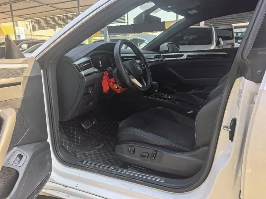 Volkswagen 2025 CC 2.0TSI 330TSI Dazzling Auto 8