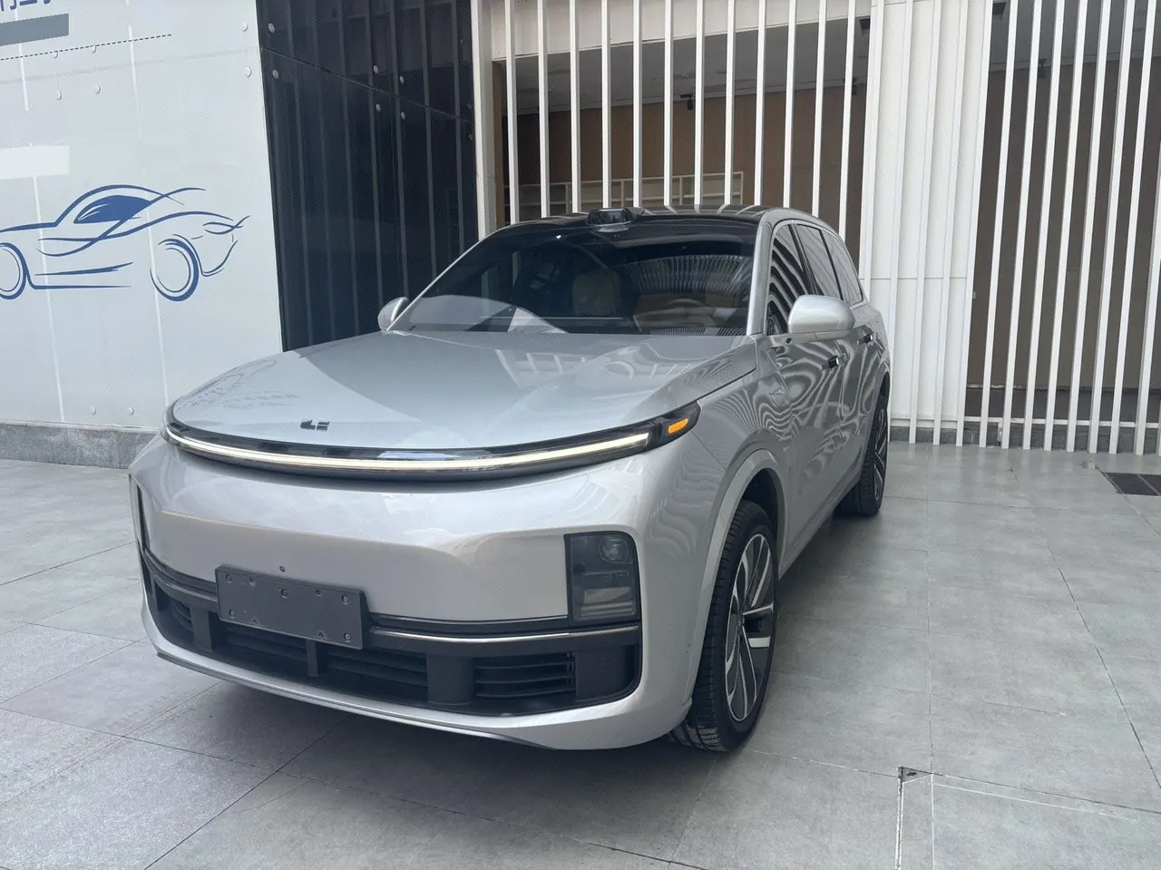 Li 2022 L9 1.5T Max Edition Automatic Gear - View 1