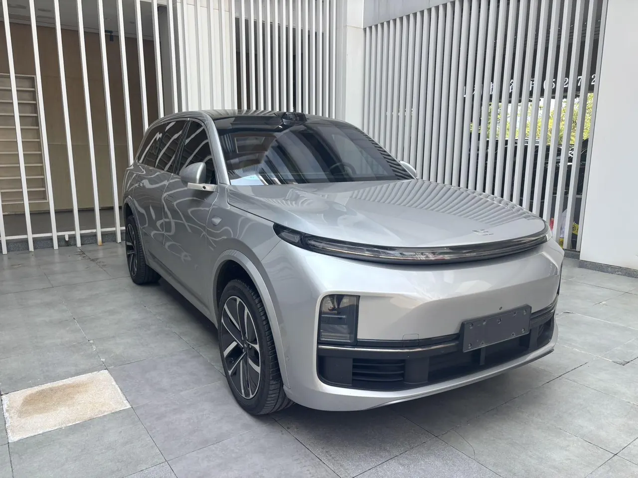Li 2022 L9 1.5T Max Edition Automatic Gear 3