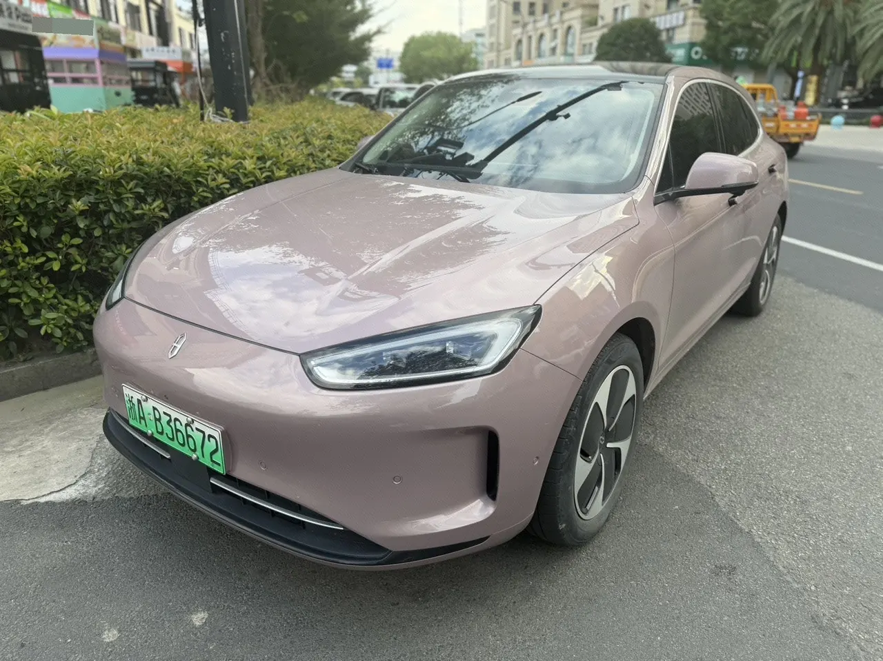 AITO 2022 AITO M5 EV rear drive standard version automatic gear - View 1