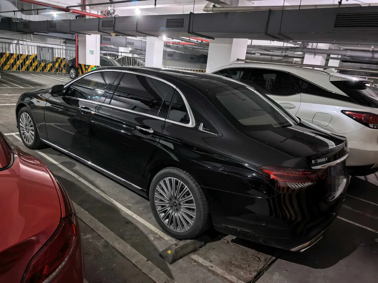 Mercedes Benz E Class 2022 E 300 L 2.0T Luxury Automatic Gear 3
