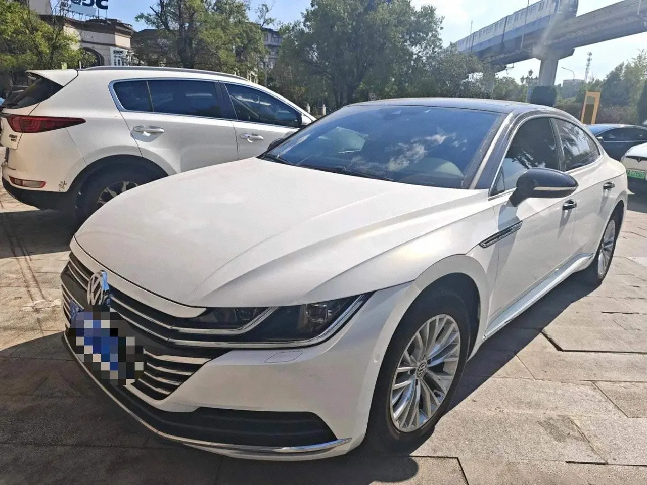Volkswagen 2020 CC 2.0TSI 330TSI beauty version of automatic gear - View 1