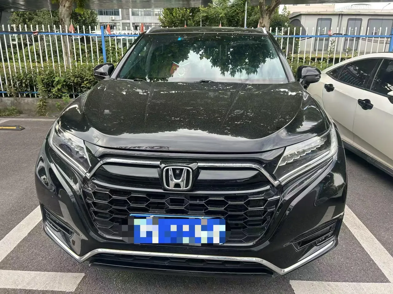 Honda 2020 UR-V 2.0T 370TURBO two-drive elegant version of automatic gear 3