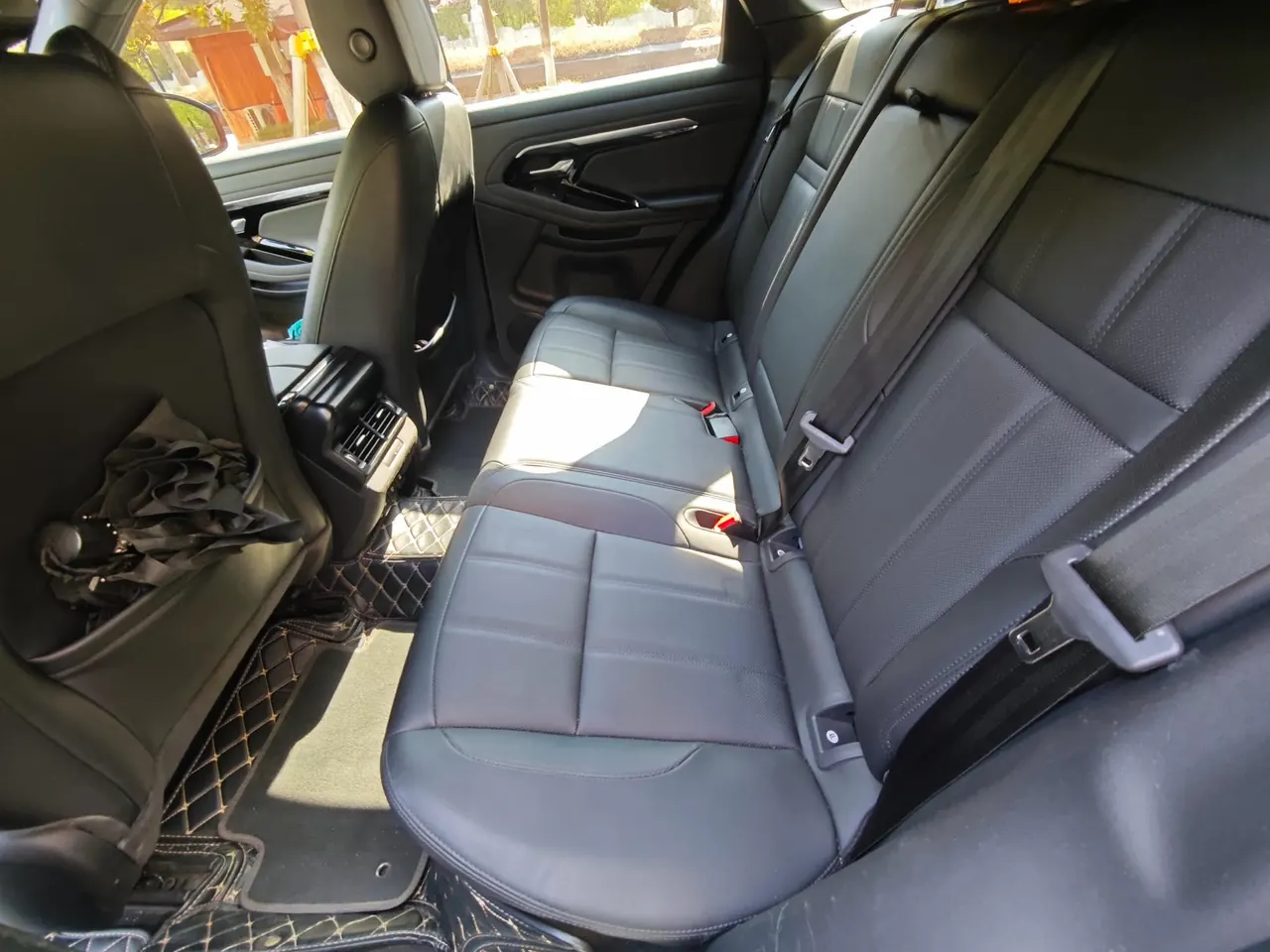 Land Rover 2020 Range Rover Aurora 48V 2.0T 249PS R-DYNAMIC SE Sports Technology Edition Automatic Gear 2