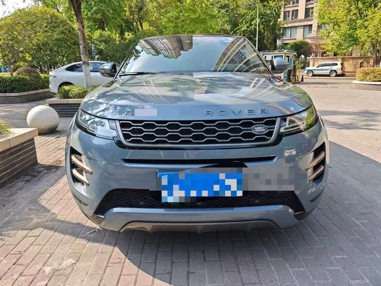 Land Rover 2020 Range Rover Aurora 48V 2.0T 249PS R-DYNAMIC SE Sports Technology Edition Automatic Gear 8