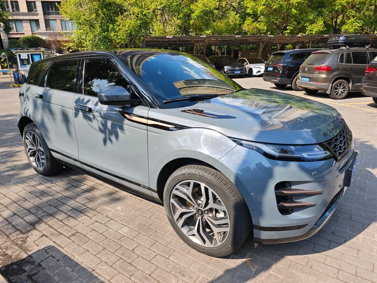 Land Rover 2020 Range Rover Aurora 48V 2.0T 249PS R-DYNAMIC SE Sports Technology Edition Automatic Gear 9