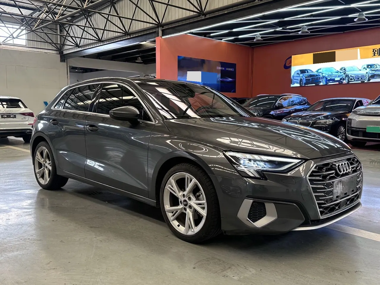 Audi 2023 A3 Sportback 1.4TFSI 35TFSI Fashion Elegant Automatic Gear 3