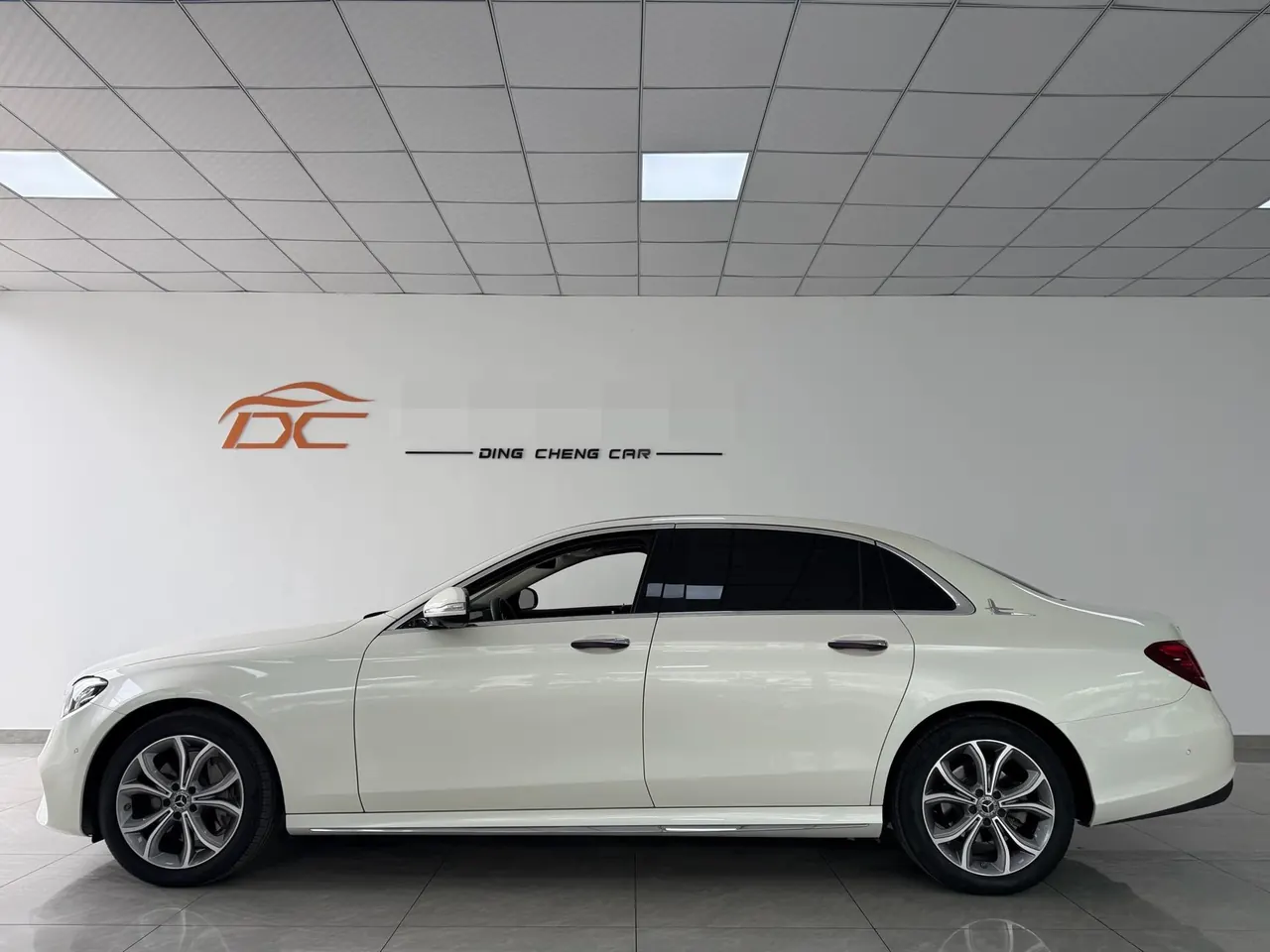 Mercedes Benz E-Class 2020 E 300 L 2.0T Sports Fashion Automatic Gear 5