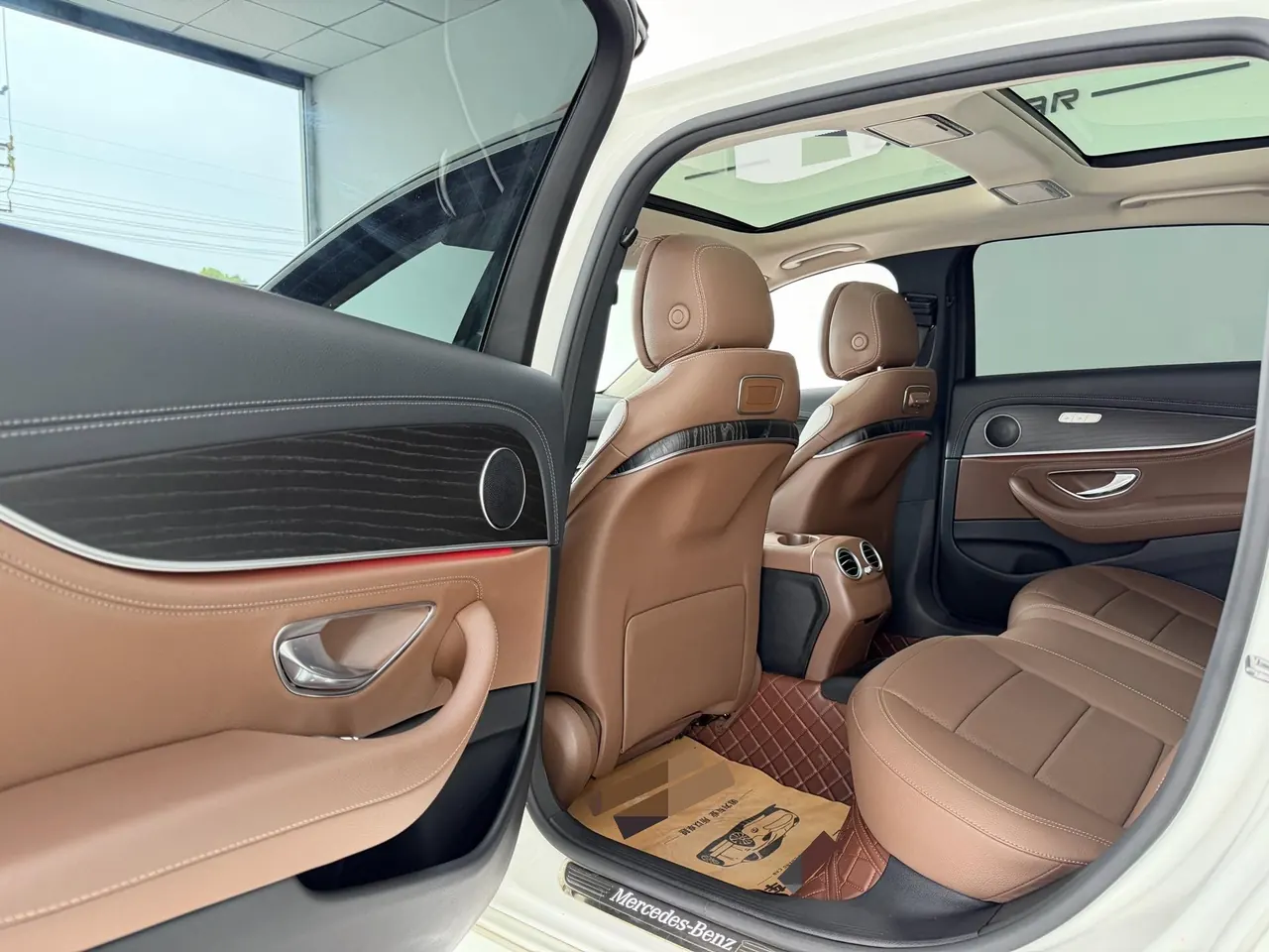 Mercedes Benz E-Class 2020 E 300 L 2.0T Sports Fashion Automatic Gear 9