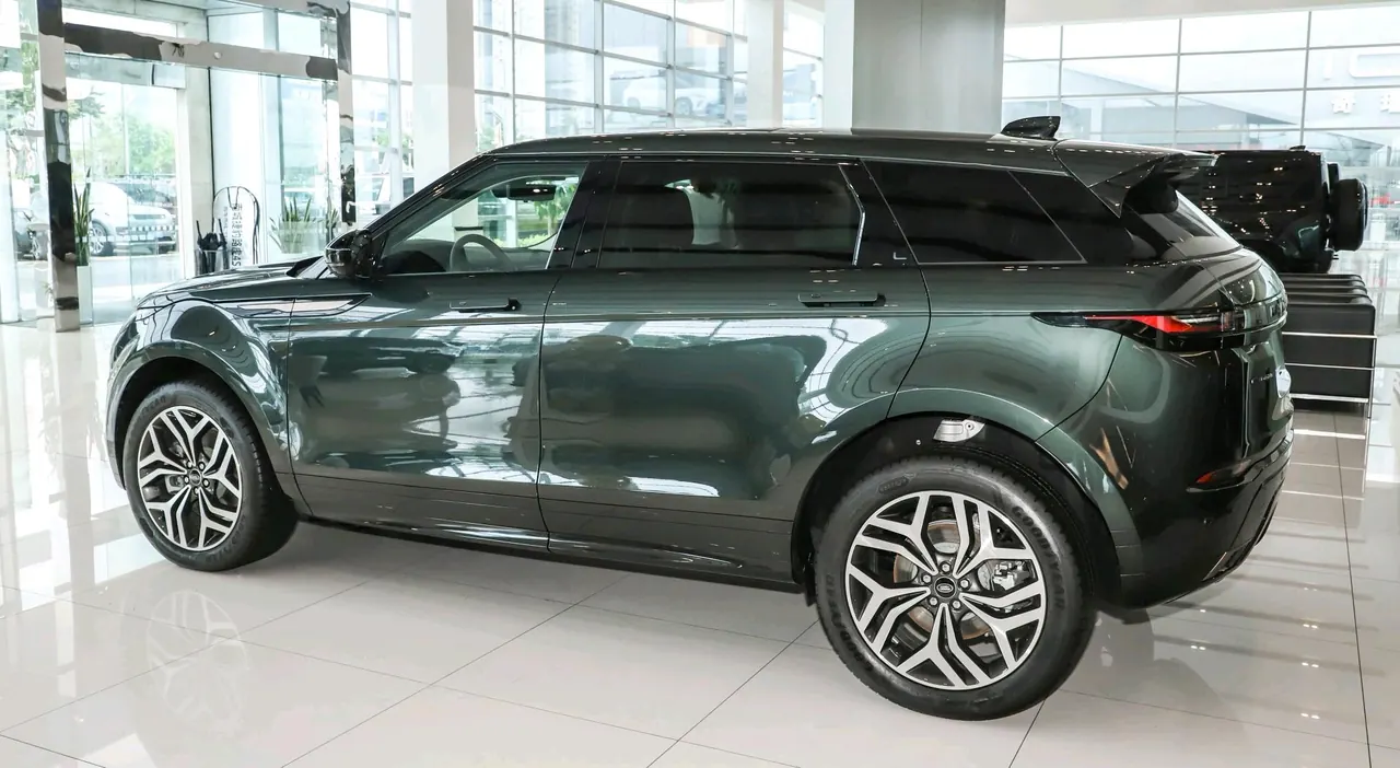 Land Rover 2026 Range Rover Aurora L 48V 2.0T SE Automatic 2