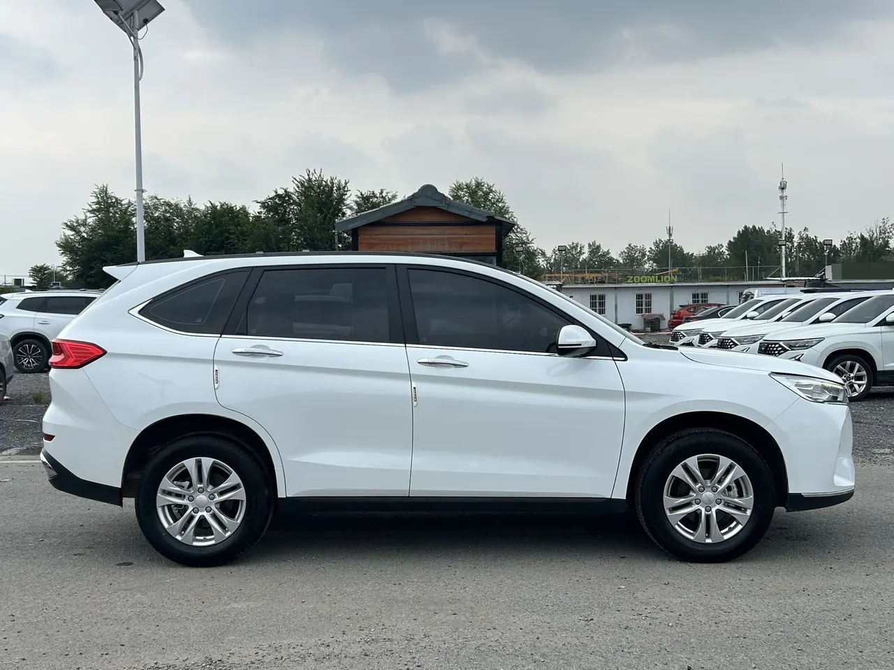 Haval 2023 M6 PLUS 1.5T Elite Smart Joint Automatic Gear 5