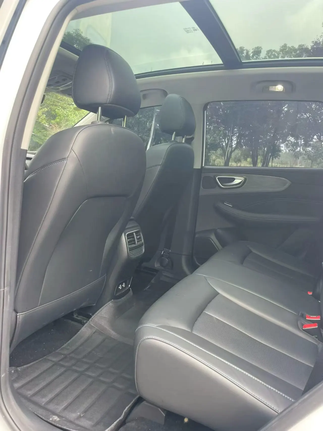 Roewe 2025 RX5 PLUS 1.5TGI 330TGI Lingchao Zhihui Edition Automatic Gear 6
