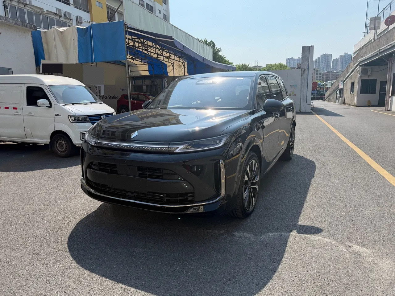 Huajing 2026 Huajing S 1.5T 235km 4-wheel drive dry Kun enjoy Hongmeng automatic gear - View 1