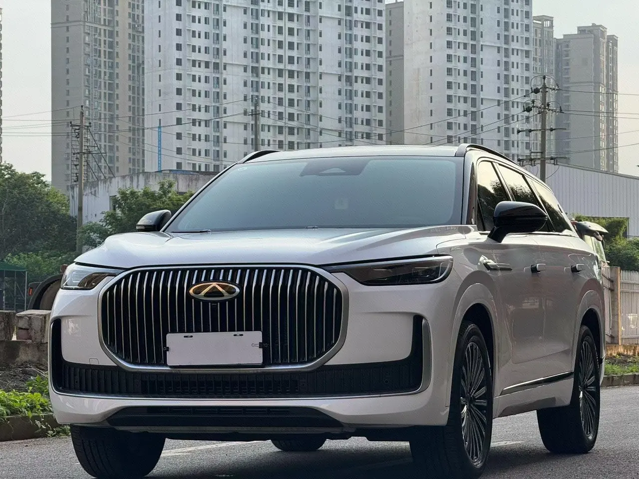 Chery 2025 Ruihu 9 2.0T Two-wheel Drive Premium Edition 5-seat Automatic Gear - View 1
