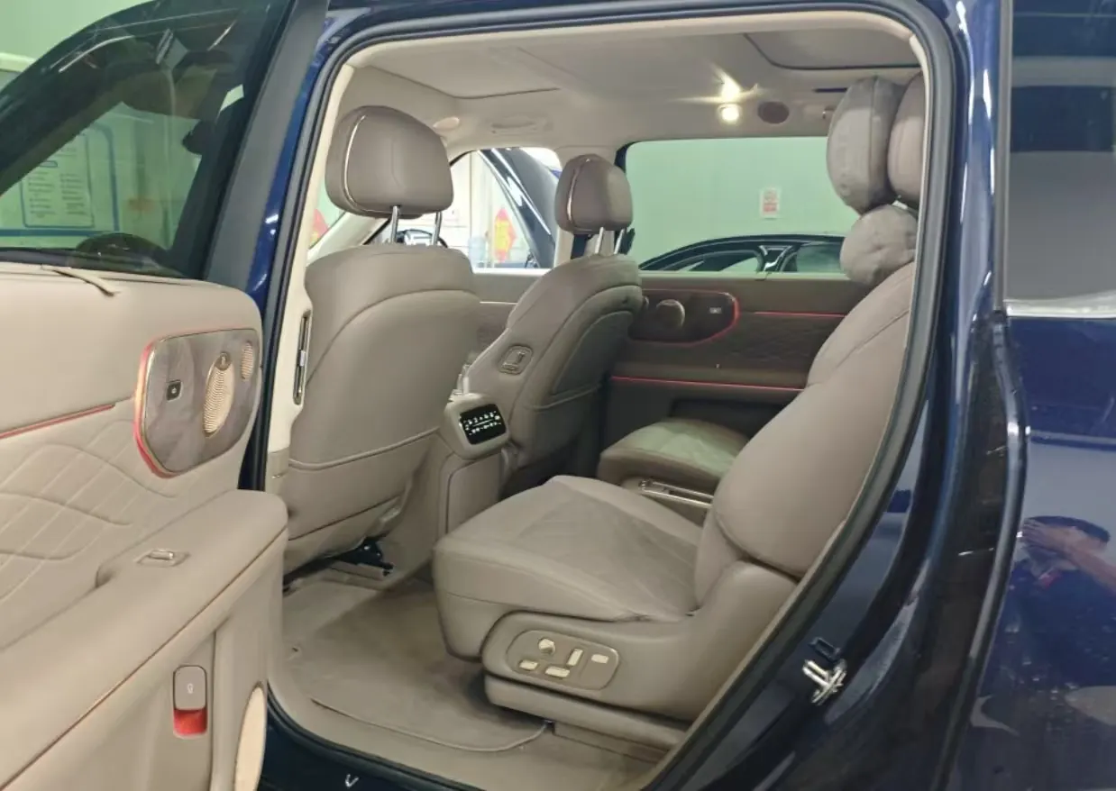 IM 2026 IM LS9 52 Ultra Automatic 8