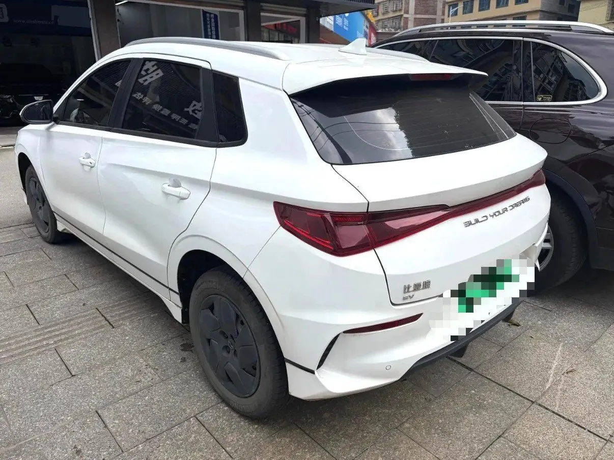 BYD 2024 e2 Glory Edition Comfortable Automatic Gear 5