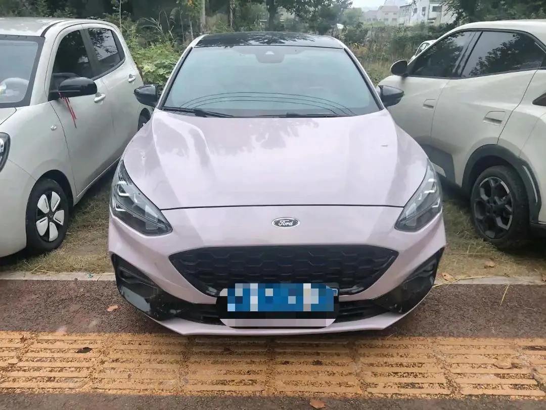Ford 2021 Fox-hatchback 1.5T EcoBoost 180 ST Line Automatic 2