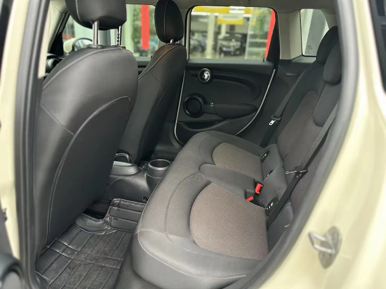 MINI Mini 5-Door (imported) 2022 Mini One PLUS 1.5T (modified) automatic gear 4