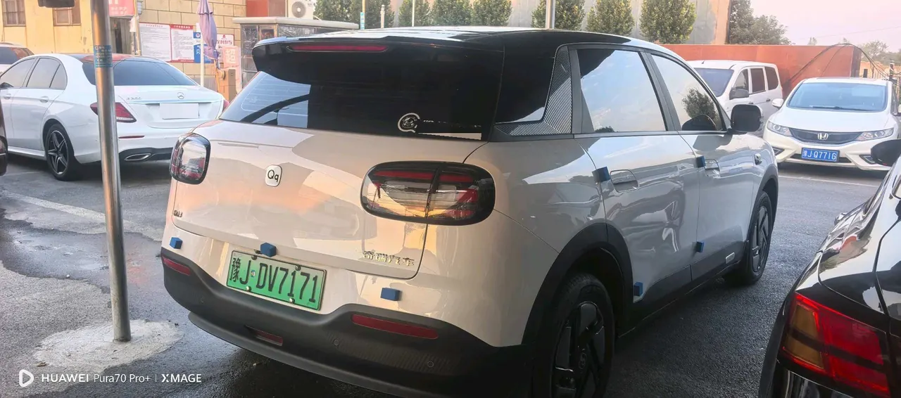 Chery 2026 QQ3 EV 420 Love Edition Automatic Gear 4