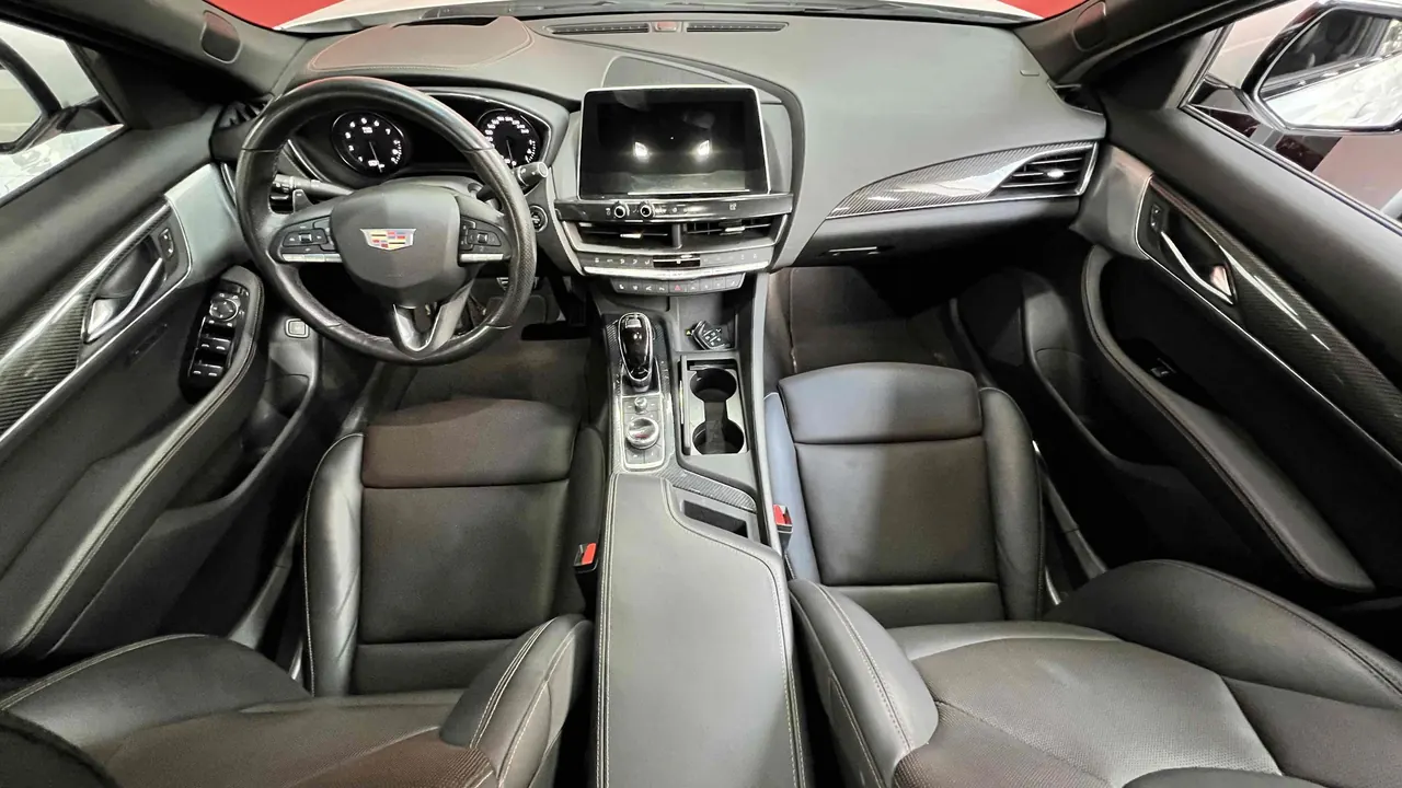 Cadillac 2020 CT5 2.0T 28T Platinum Sports Edition Automatic Gear 3