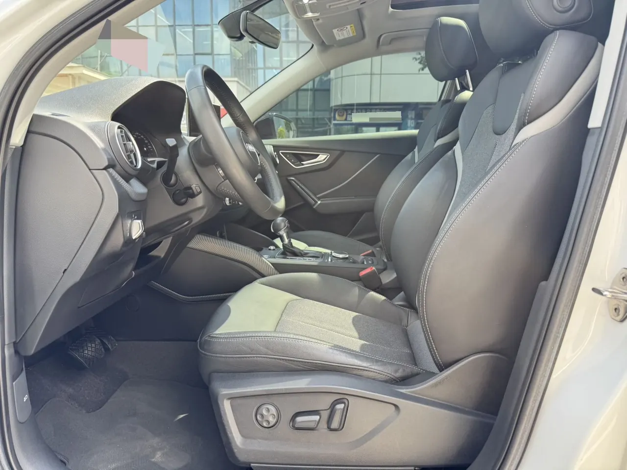 Audi 2020 Q2L 1.4TFSI 35TFSI Fashion Dynamic Automatic 4