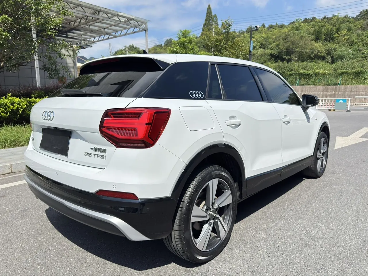 Audi 2020 Q2L 1.4TFSI 35TFSI Fashion Dynamic Automatic 9