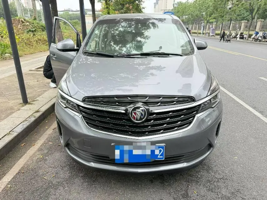 Buick 2021 GL8 Land Business Class 2.0T 652T Comfortable Automatic Gear 2