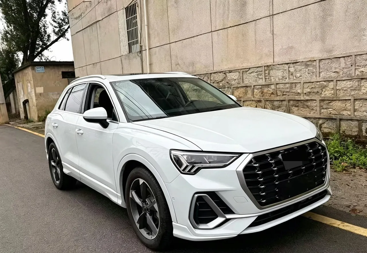 Audi 2021 Q3 1.4TFSI 35TFSI Fashion Elegant Automatic Gear 6