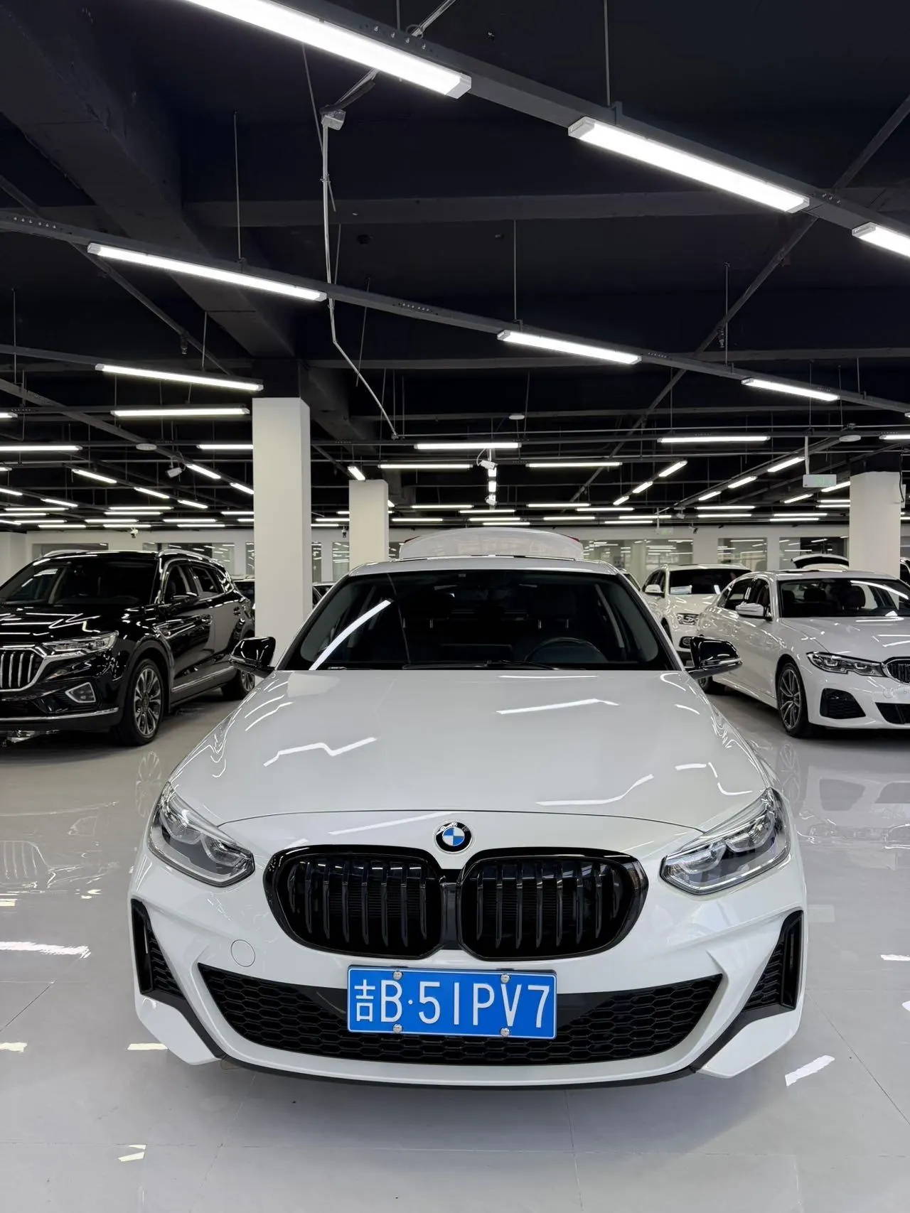 BMW 1 Series 2021 120i 1.5T M Sport Night Edition (facelift) Automatic 2