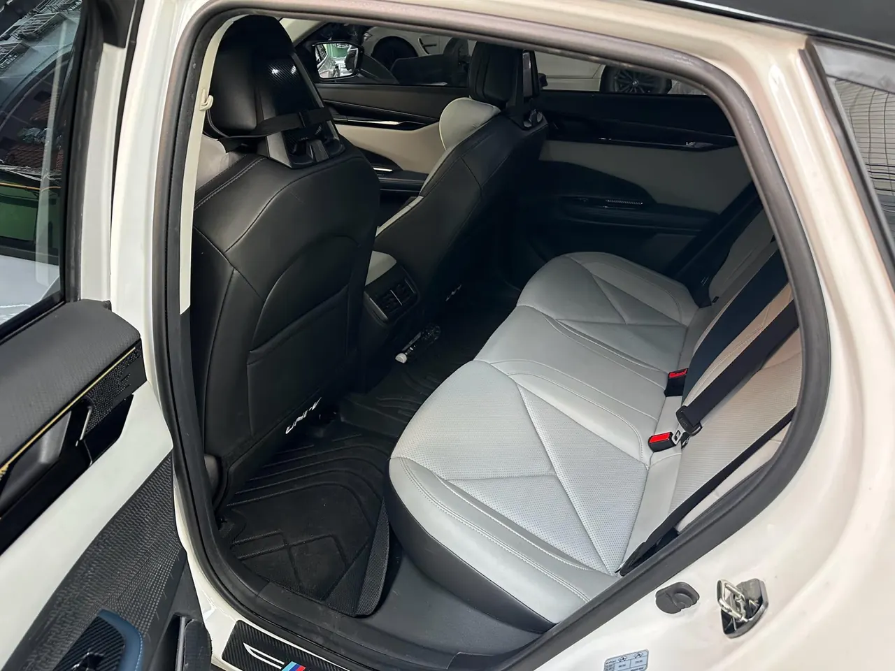 ChangAn 2023 UNI-V Smart Electric iDD 1.5T 113km Smart Fun (Fast Edition) Automatic Gear 3