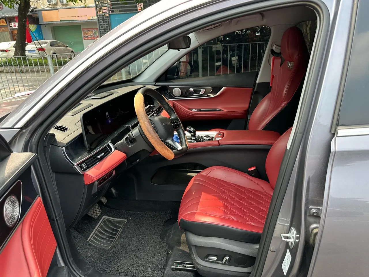 Chery 2023 Tiggo 7 PLUS 1.6TGDI Flagship Automatic Gear 2