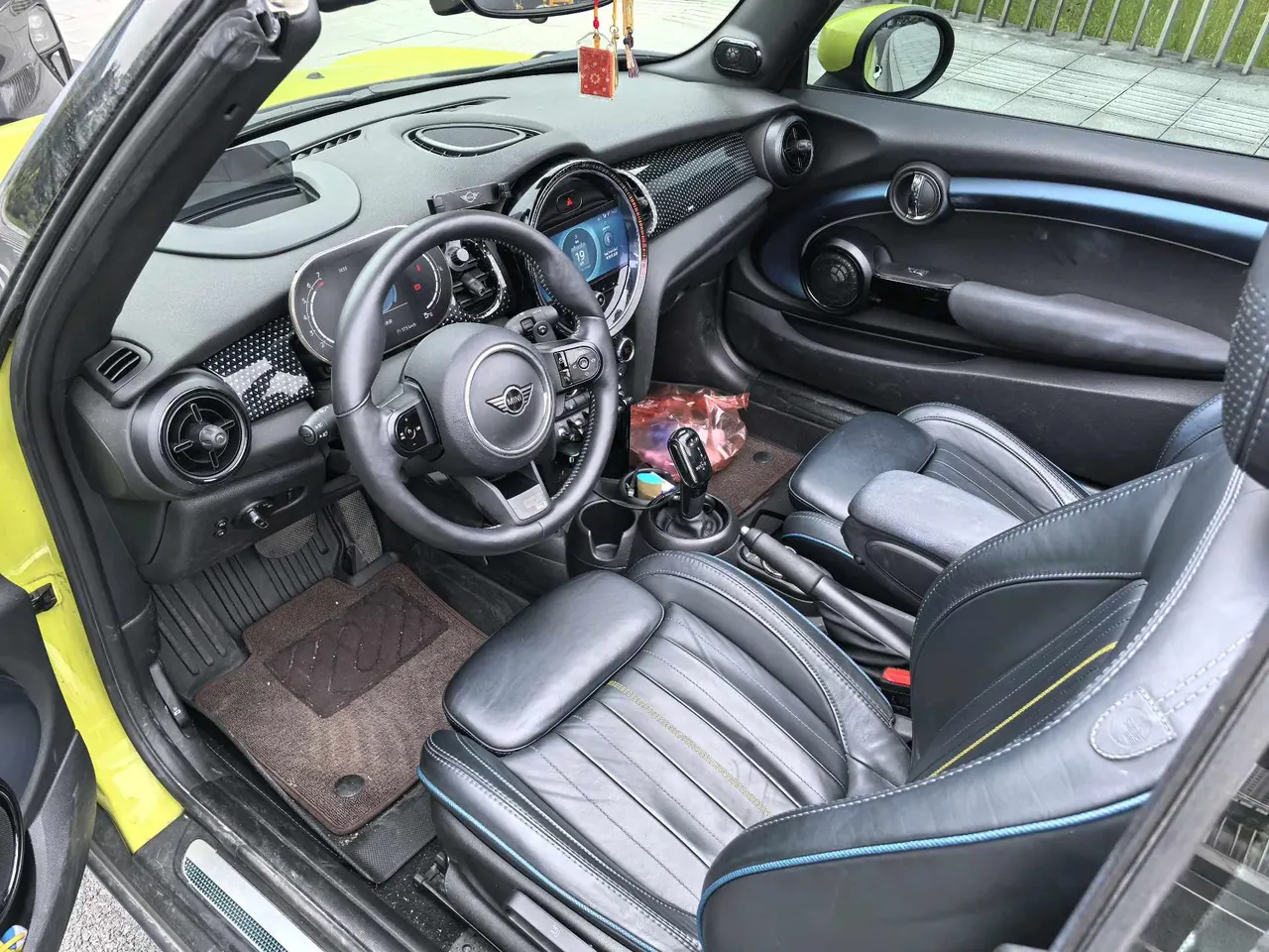 MINI Cabrio (imported) 2022 Cooper S Cabrio 2.0T Sidewalk (modified) automatic gear 5