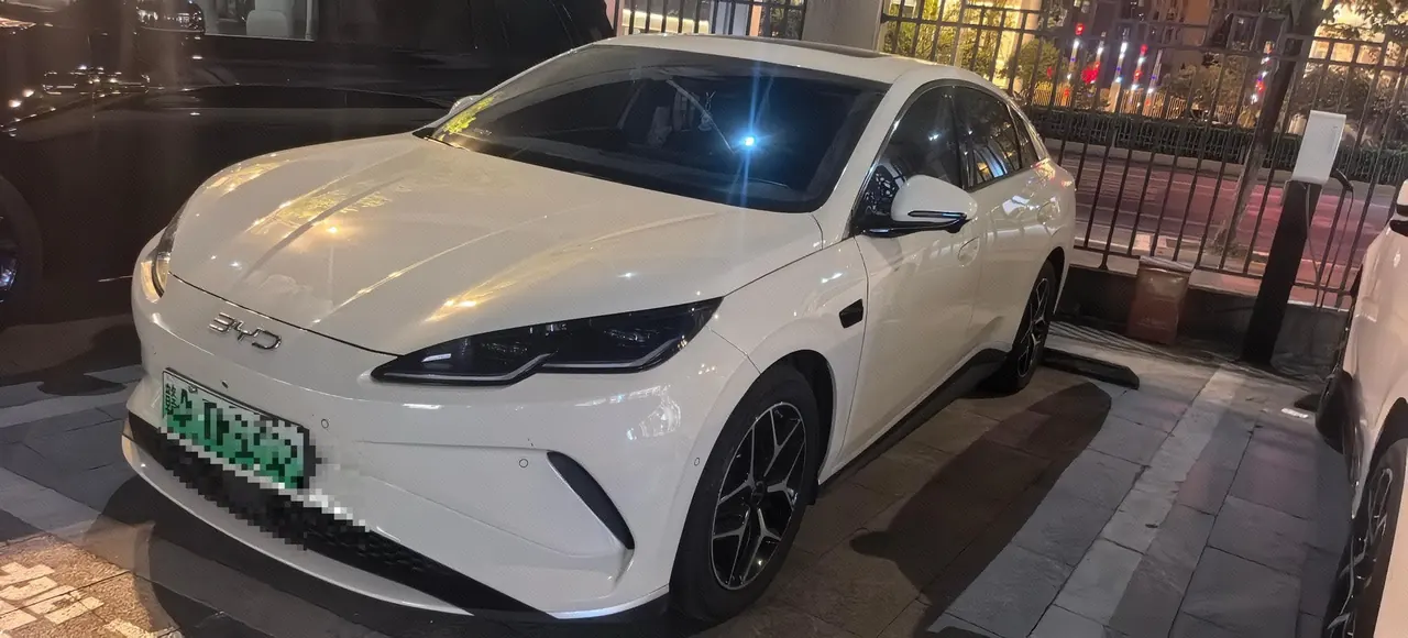 Открыть галерею: BYD 2025 Seal 06 EV 545KM Flagship Automatic Gear