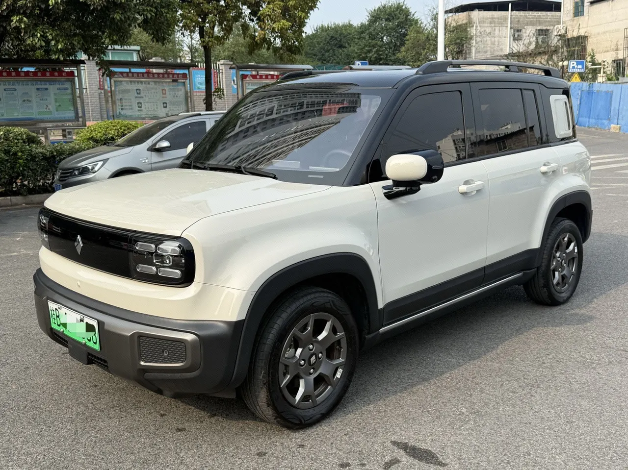BaoJun 2025 Yueyou Plus Flagship 5-seat Automatic Gear - View 1