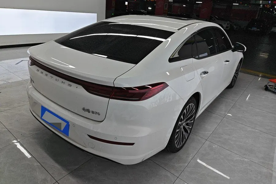 Bestune 2024 B70 1.5T Longteng Edition Leading Automatic Gear 2