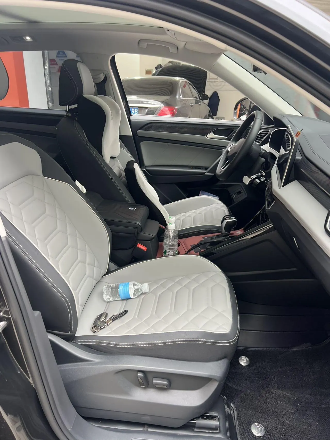 Volkswagen 2025 Tanyue 2.0TSI 330TSI All-Share Automatic Gear 4
