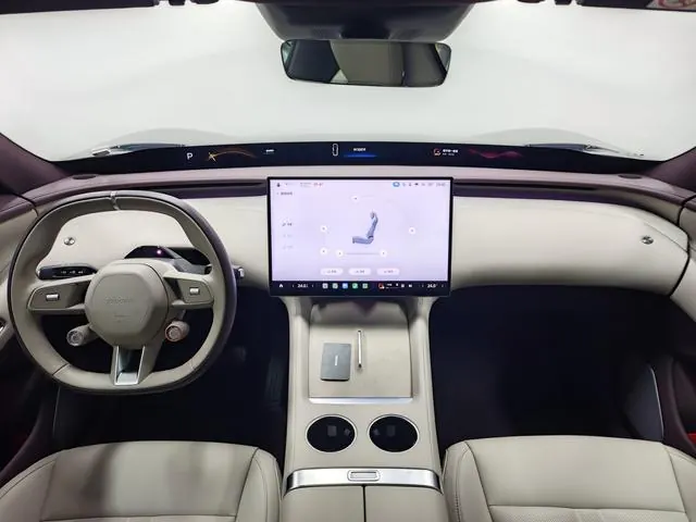 MI 2025 YU7 Long Endurance Rear Drive Automatic Gear 4