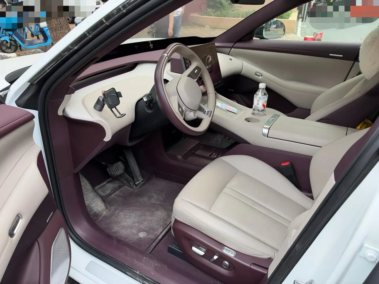 MI 2025 YU7 Long Endurance Four-wheel Drive Pro Edition Automatic Gear 8