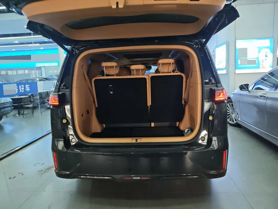Voyah 2025 dreamers four-wheel drive flagship dry Kun version of automatic gear 4