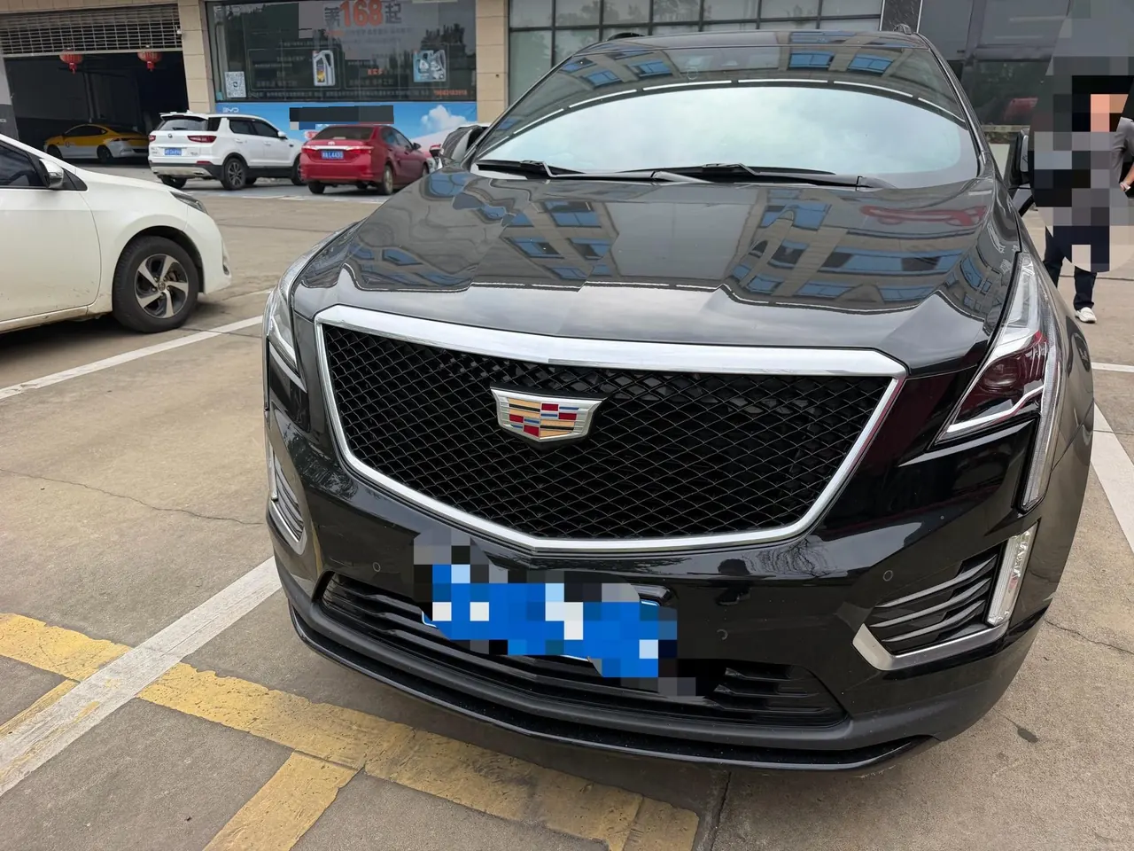Cadillac 2022 XT5 48V 2.0T 4-wheel drive distinguished automatic gear 3
