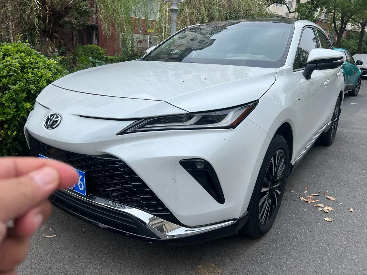 Toyota 2022 Weisa 2.0 Stepless Two-Drive Premium Edition Automatic Gear - View 1