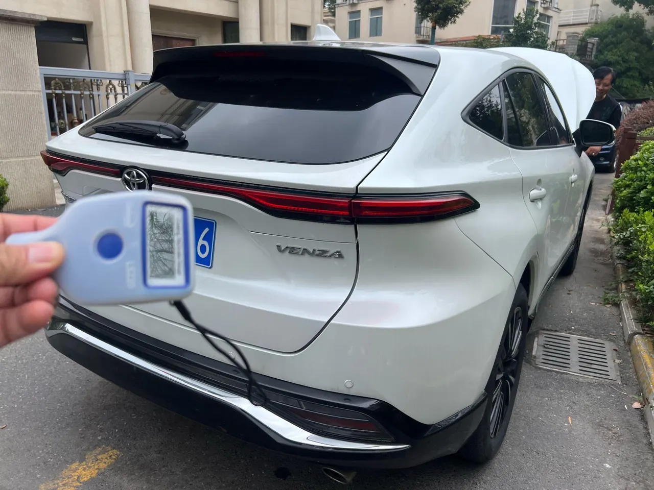 Toyota 2022 Weisa 2.0 Stepless Two-Drive Premium Edition Automatic Gear 2