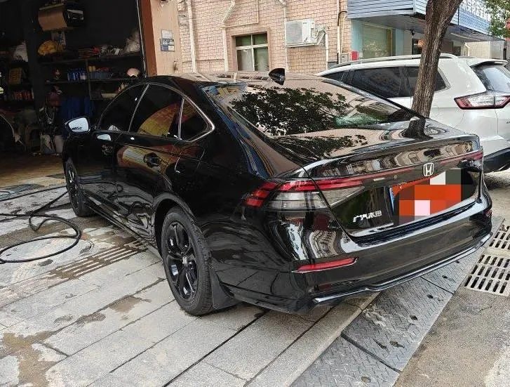 Honda 2025 11th Generation Accord 1.5T Stepless 260TURBO Sports Series Deluxe Automatic Gear 5