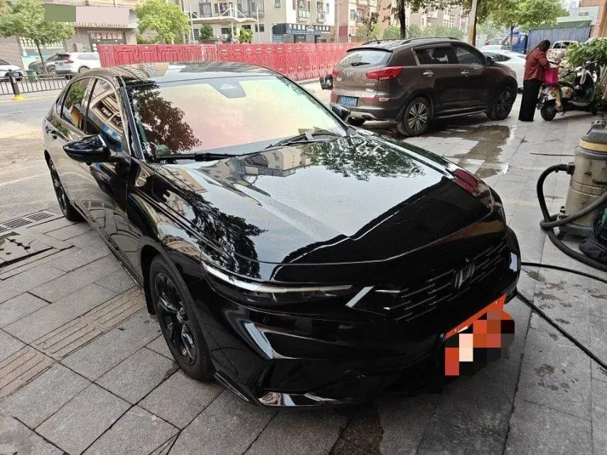 Honda 2025 11th Generation Accord 1.5T Stepless 260TURBO Sports Series Deluxe Automatic Gear 8