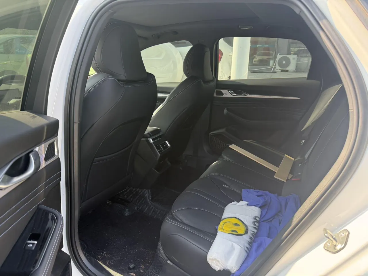 Geely 2025 xingrui 1.5TD oriental obsidian soaring version automatic gear 3