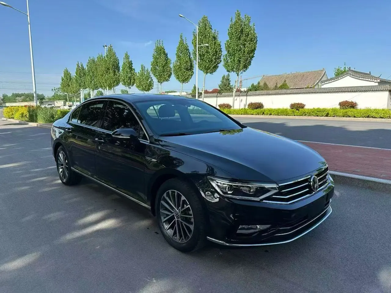 Volkswagen 2020 Magotan 2.0TSI 330TSI luxury automatic transmission 3