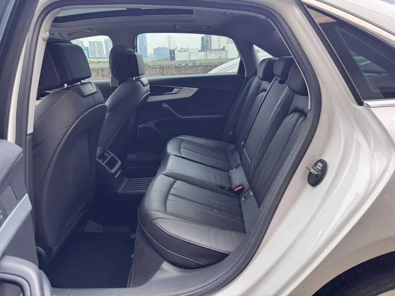 Audi 2020 A4L 2.0TFSI 40TFSI Fashion Dynamic Automatic 8