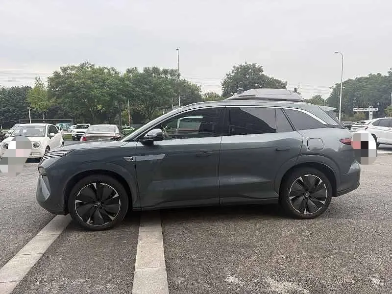 BYD 2025 Tang L DM 1.5T stepless 175KM unmanned aerial vehicle player version automatic gear 3
