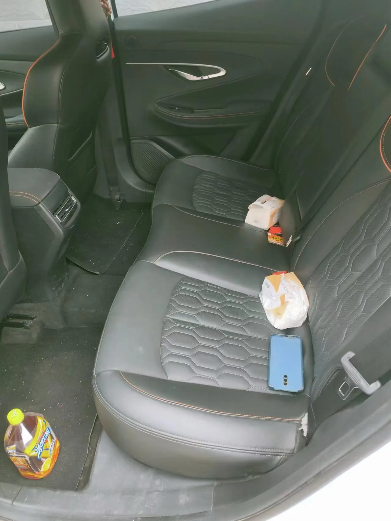 ChangAn 2022 UNI-T 1.5T honorable automatic gear 4