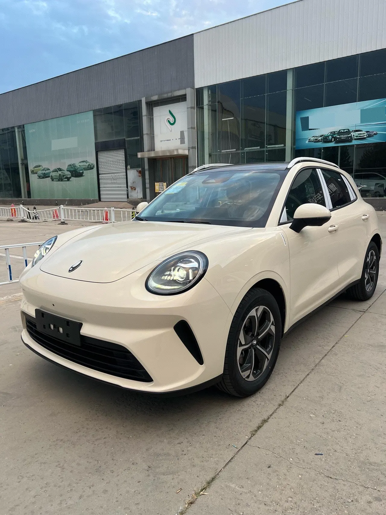 Ora 2026 Ora 5 580km Max Edition Automatic Gear - View 1